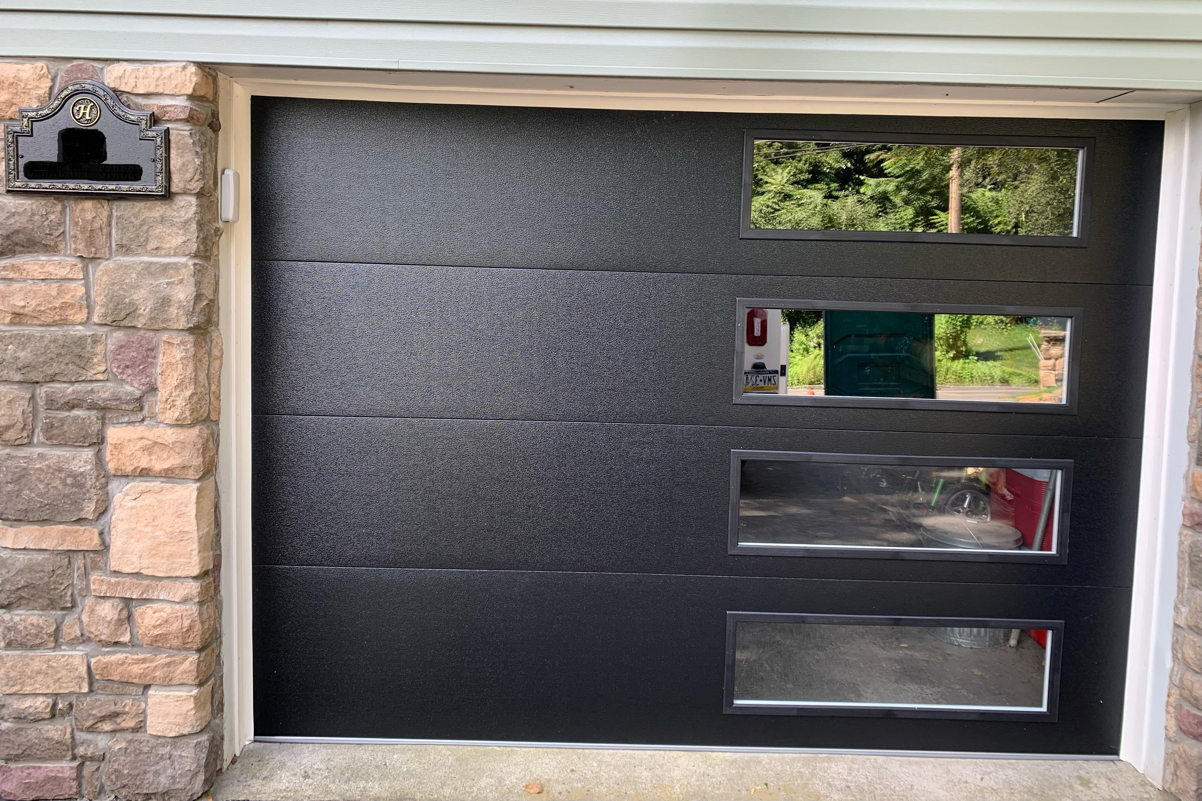 Stacked windows | Hendershot Door Systems